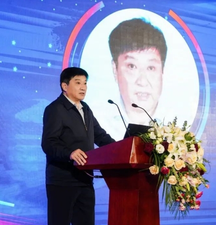 李小波